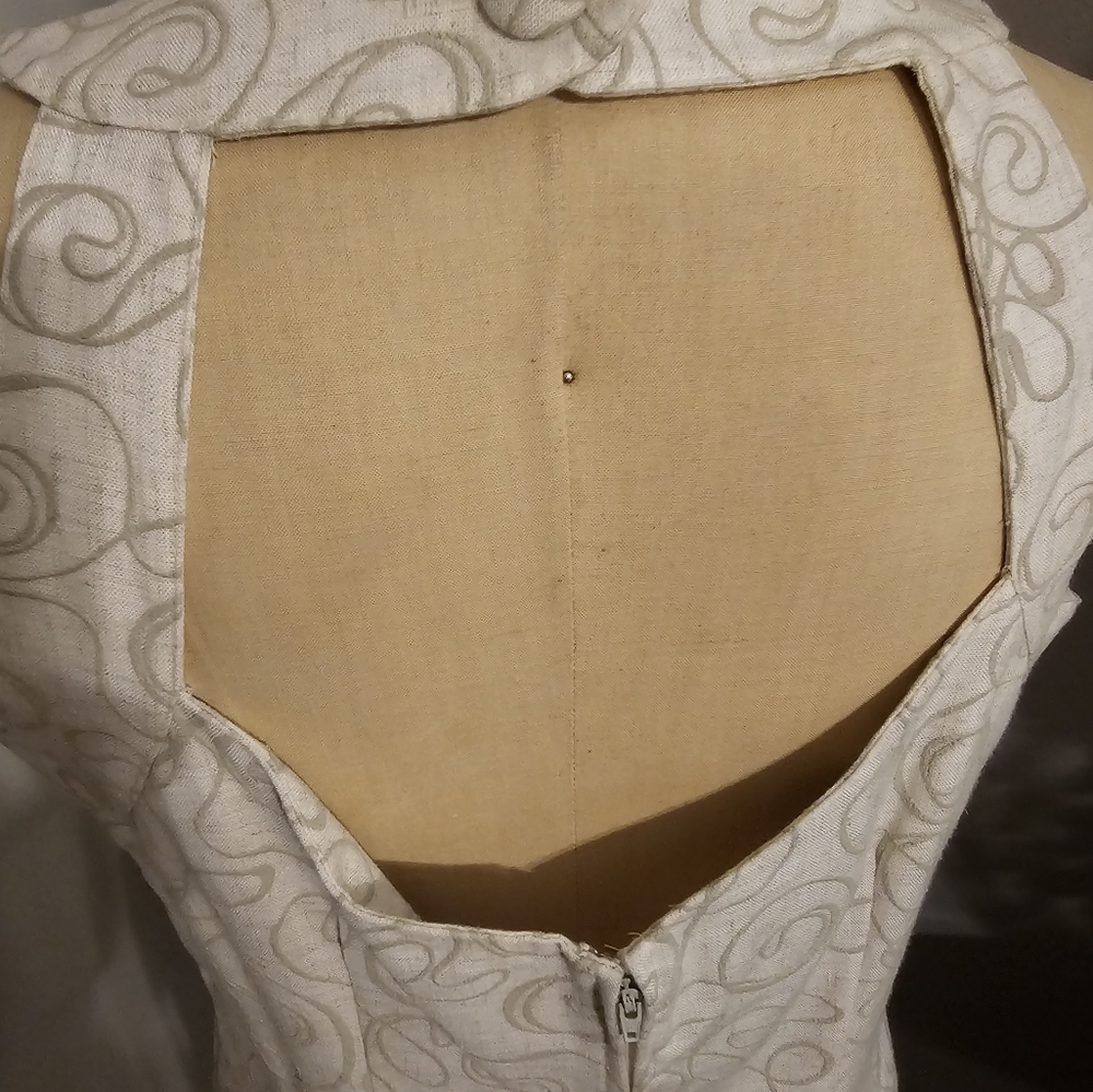 Linen Dress - Picture 3 of 6